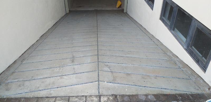 Cắt Rãnh Ramp Dốc Bê Tông